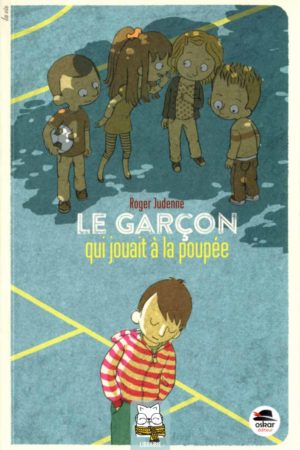 le garçon qui jouait à la poupée